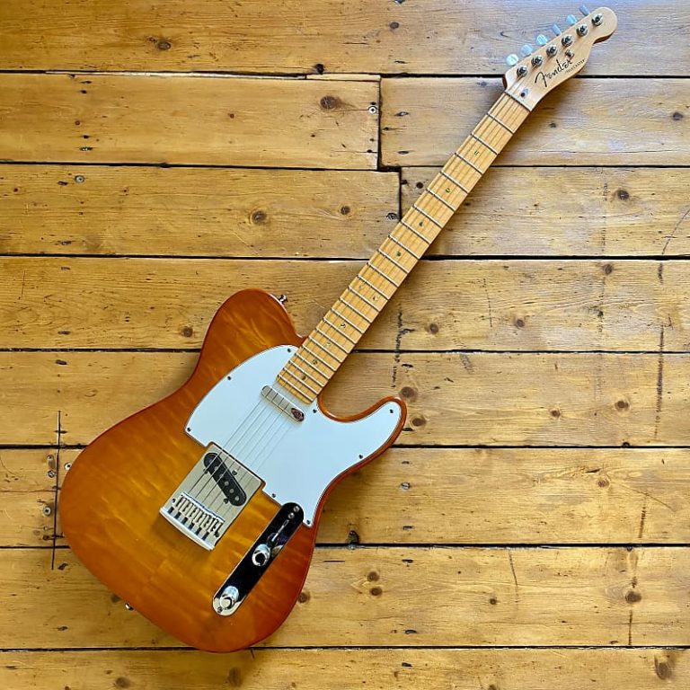 Fender Custom Shop Custom Deluxe Telecaster Quilt Top Light Flame Neck 